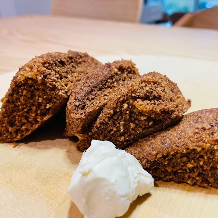 お皿1枚で!腹持ち最高!オートミール蒸しパン